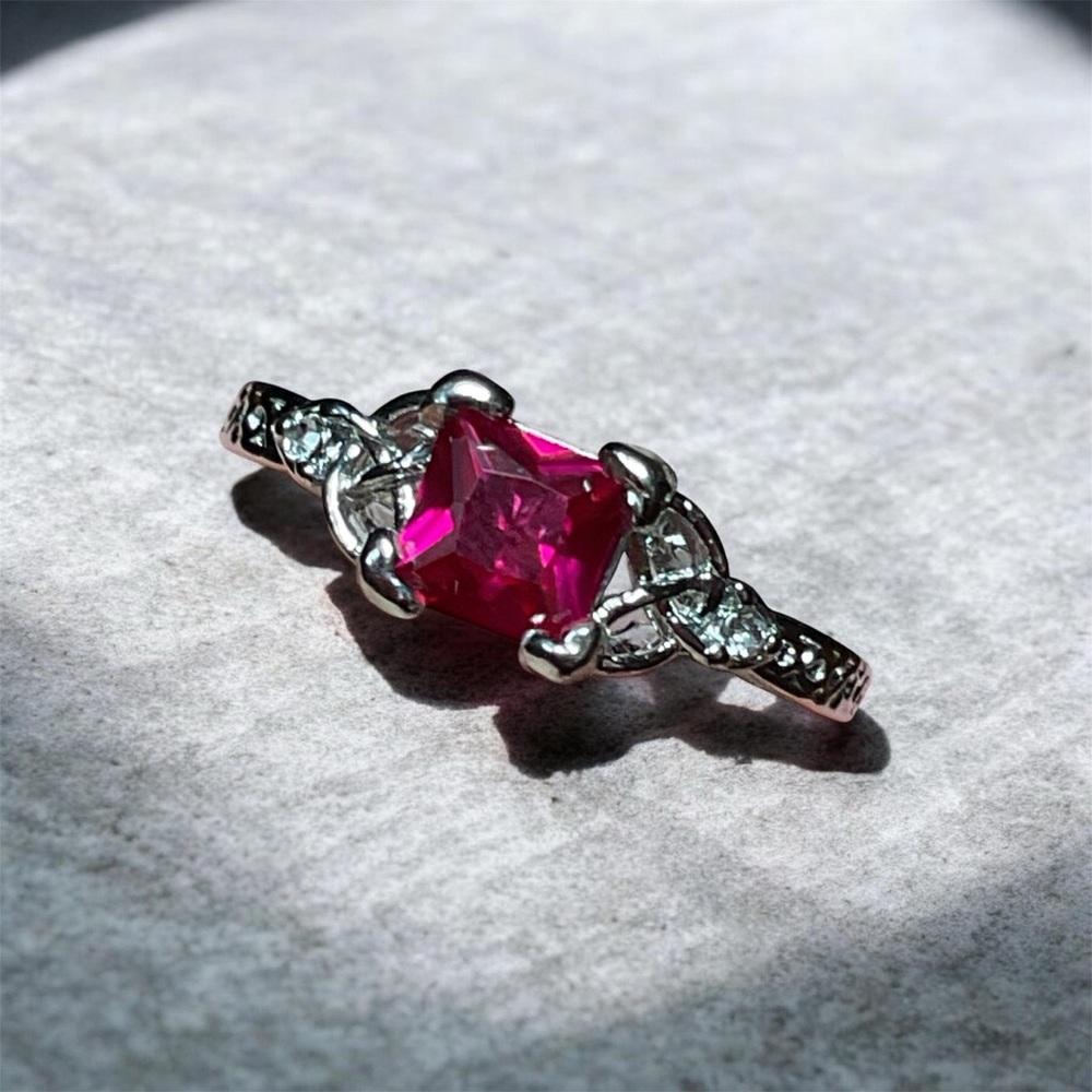 Ruby Silver/Rhodium Plated Ring 8